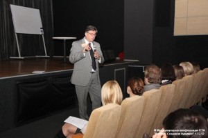 PhD, HR Professor, Dr. G. McDaniel (USA)